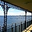 Airport Waterfront Inn