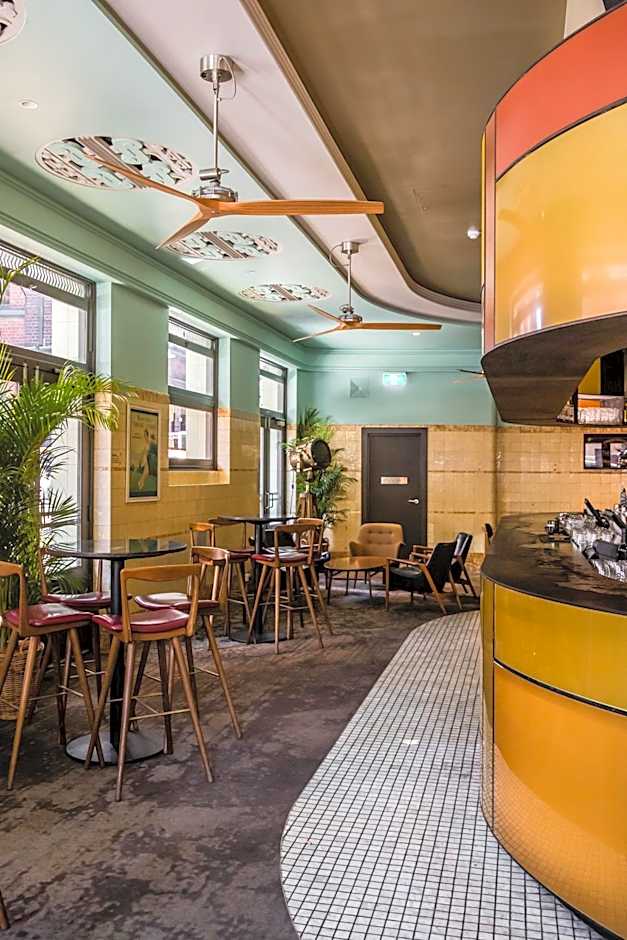 The Old Clare Hotel, a EVT Hotel  