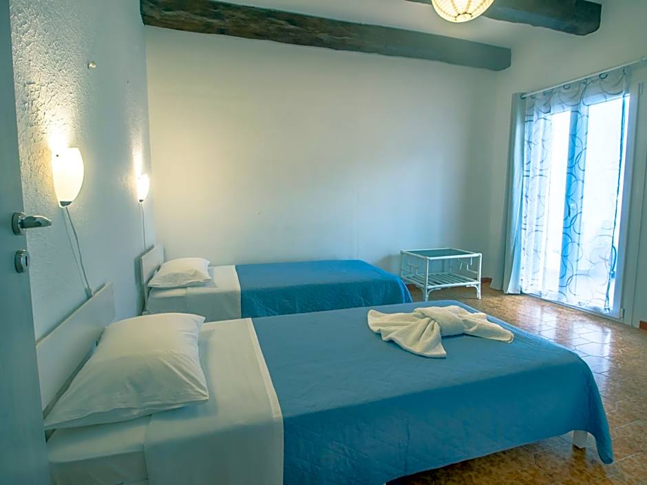 Blue Era Apartments