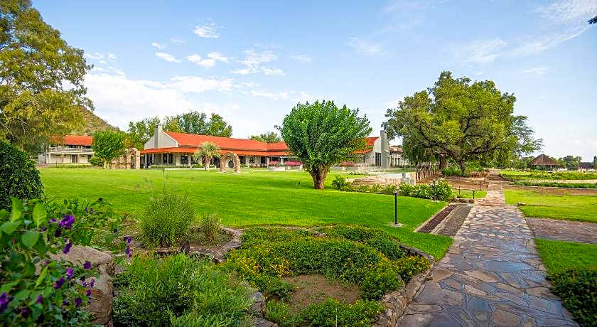 Midgard Country Estate