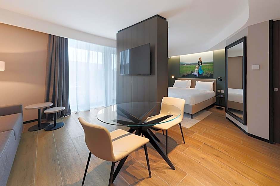Radisson Blu Hotel, Bergamo ChorusLife