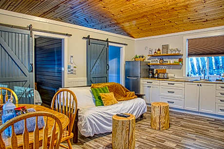 Barefoot Villas and Retreat