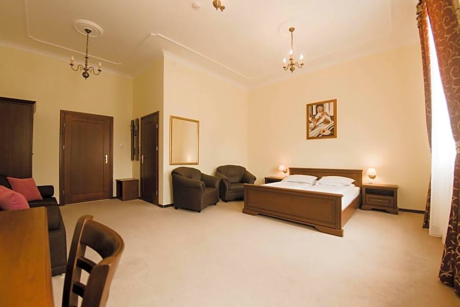 Hotel Cesarski - Kaiserhof