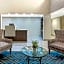La Quinta Inn & Suites by Wyndham Radford