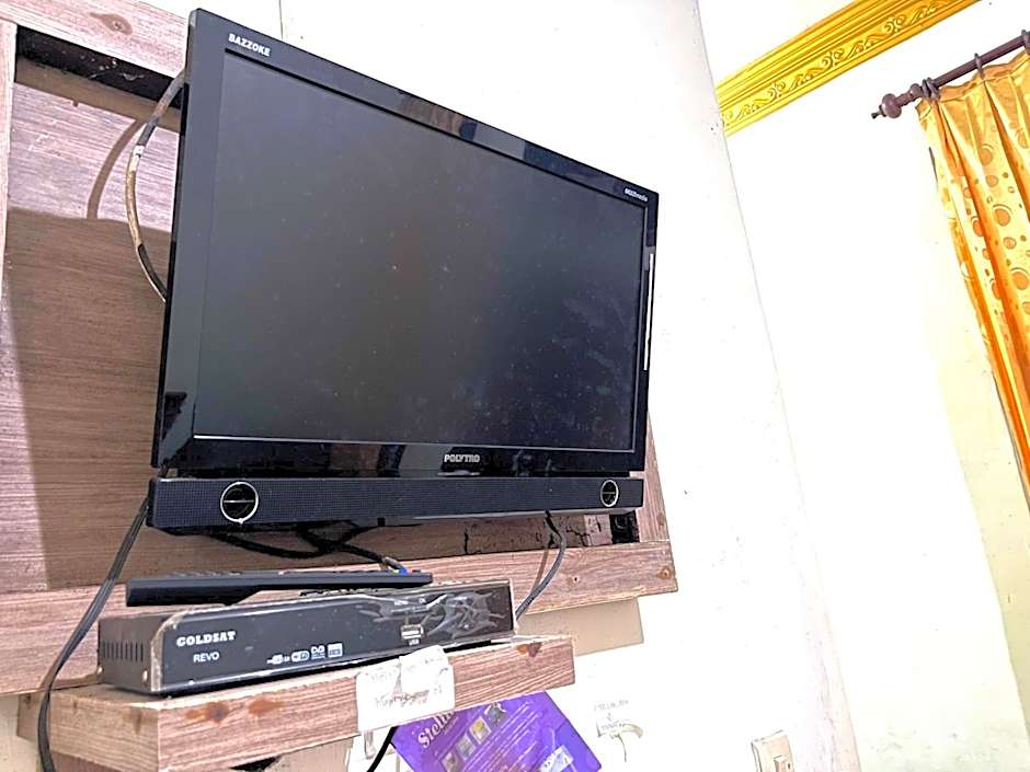 RedDoorz at Hotel Huni Raya Bromo