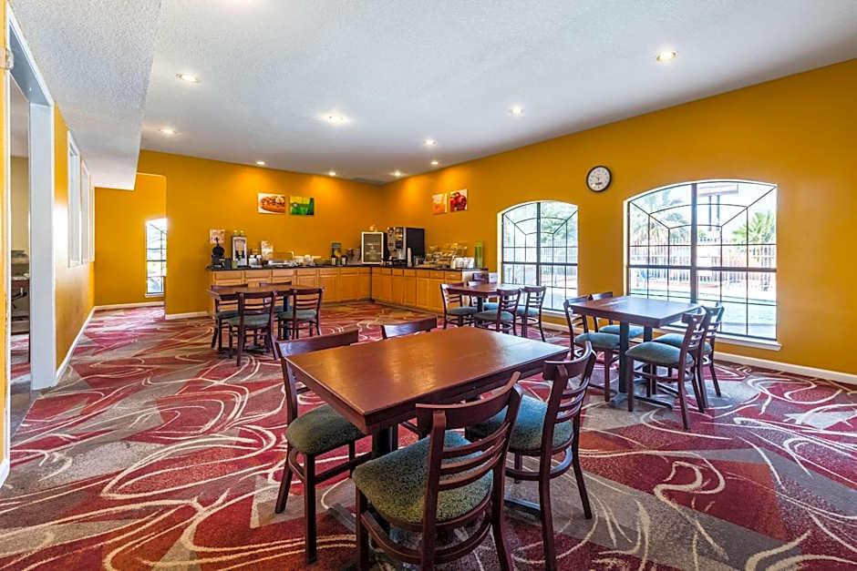 Quality Inn University Near Downtown