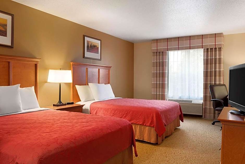 Country Inn & Suites by Radisson, Sycamore, IL