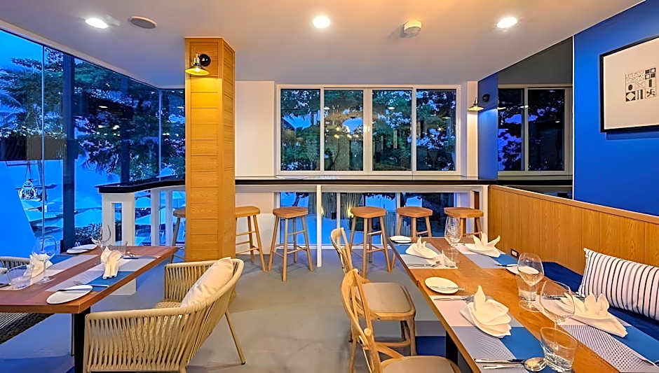 The Beachfront Hotel Phuket