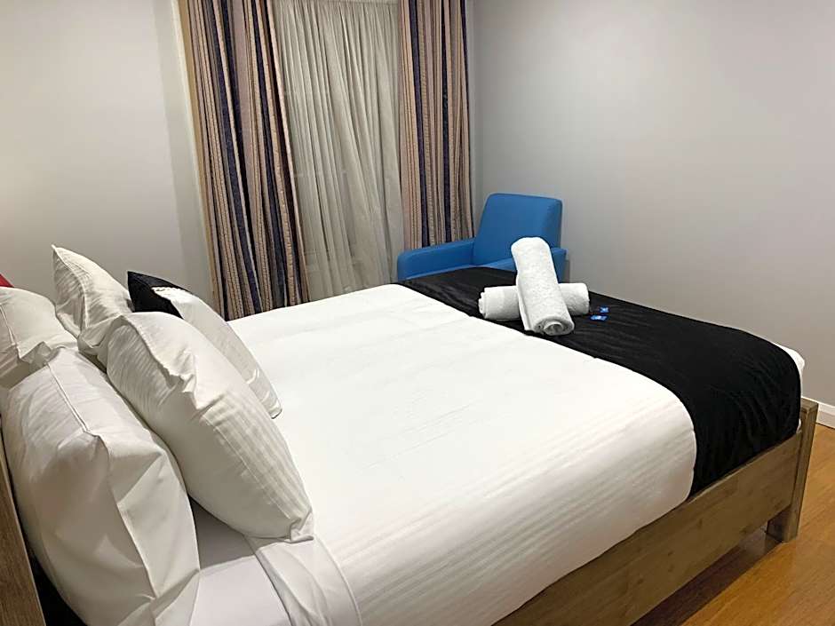 Branxton House Motel