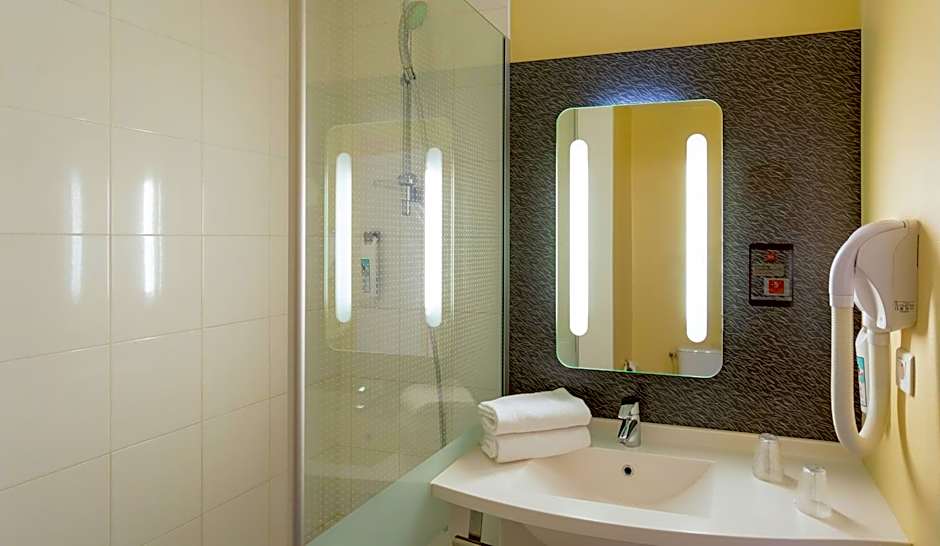 ibis Saint-Omer Centre