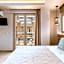 Makris Luxury Rooms