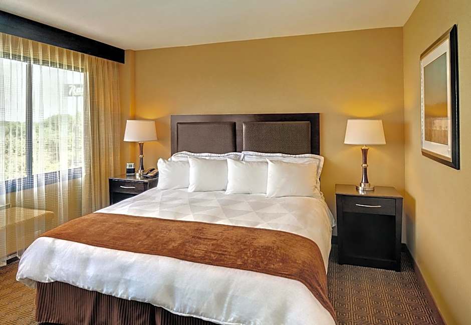 Radisson Freehold