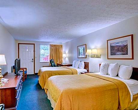 Non Smoking 2 Double Beds