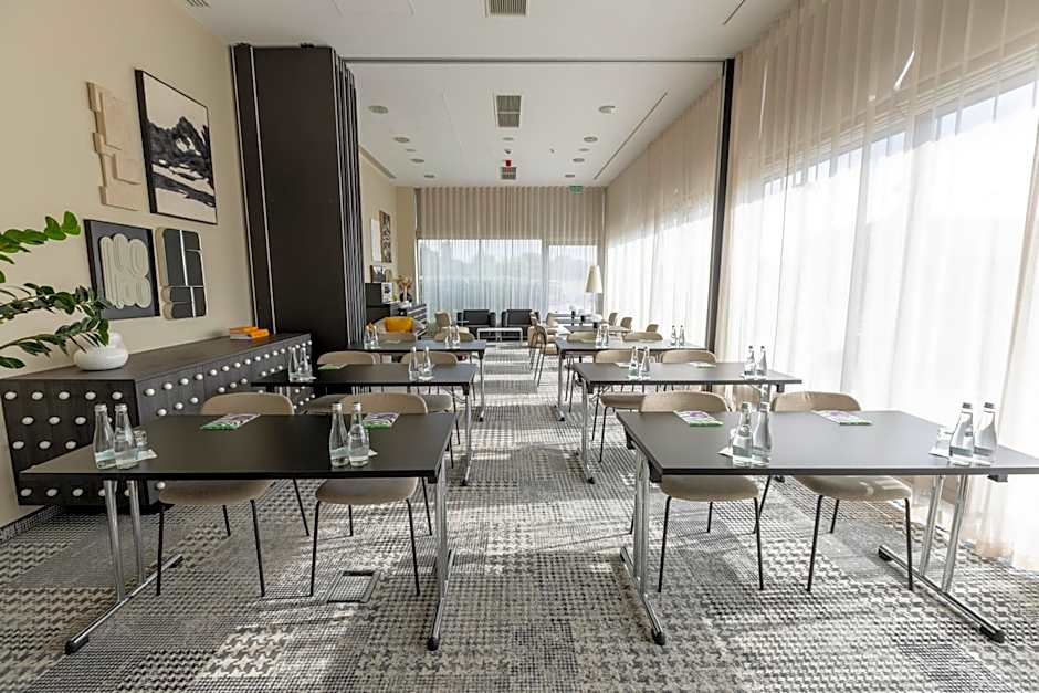 ibis Styles Warszawa Airport