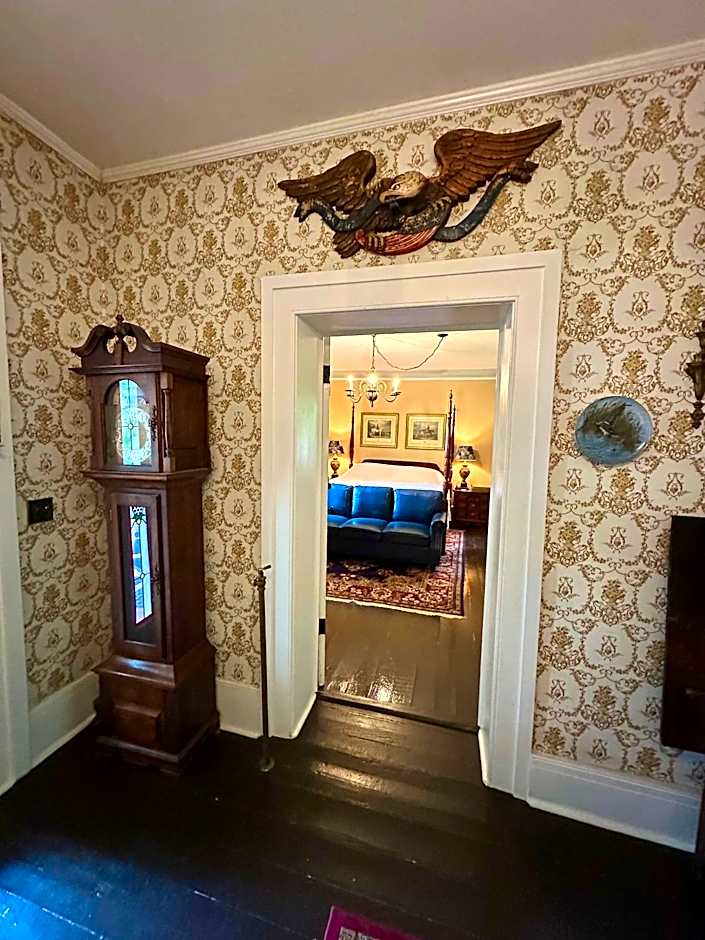 Belmont Inn