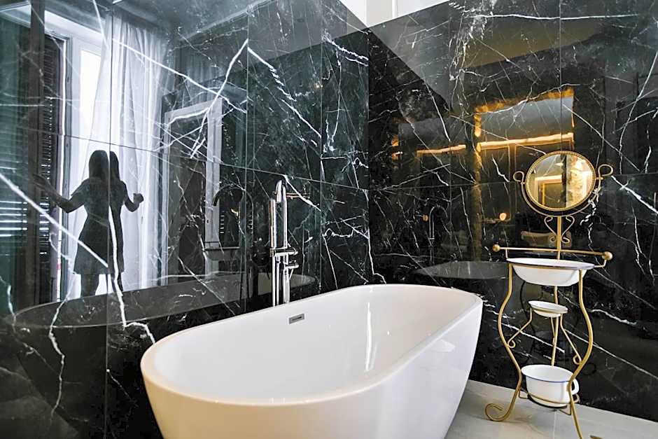 Family Affair Luxury Rooms&Suites