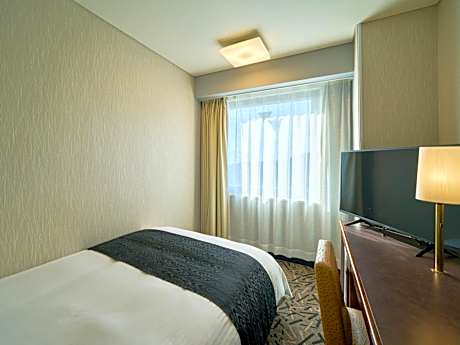 Double Room with Small Double Bed with Breakfast - Smoking