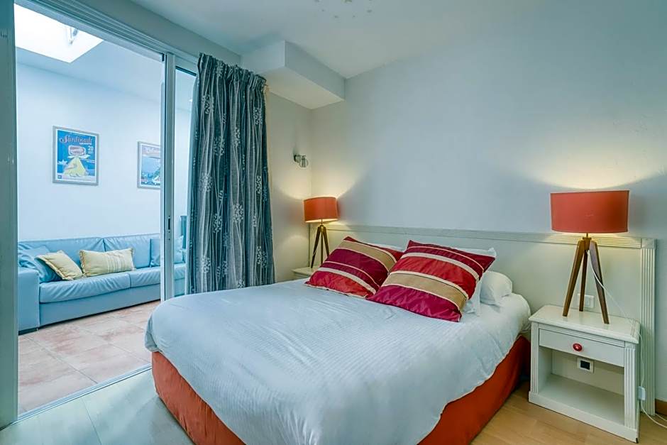 Roc Hotel - Hôtel 4 étoiles les pieds dans l'eau