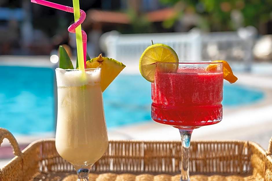 Ata Lagoon Beach Hotel