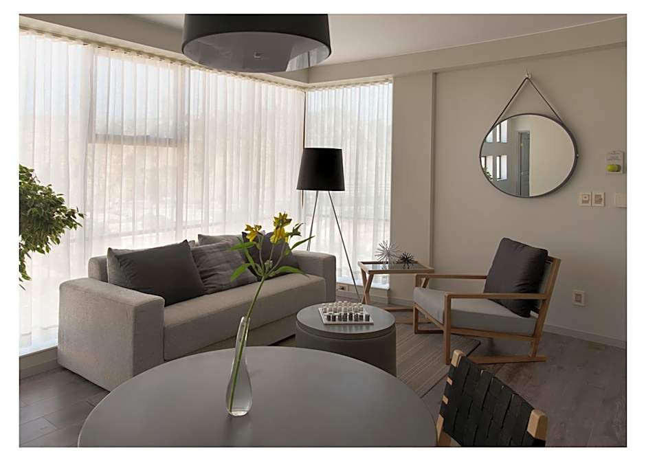 Casa Grande Suites