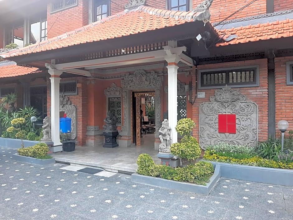 Dewa Bharata Bungalows Candidasa