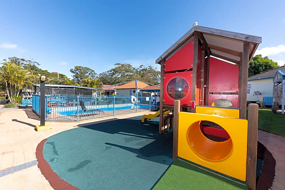 Forster Holiday Village