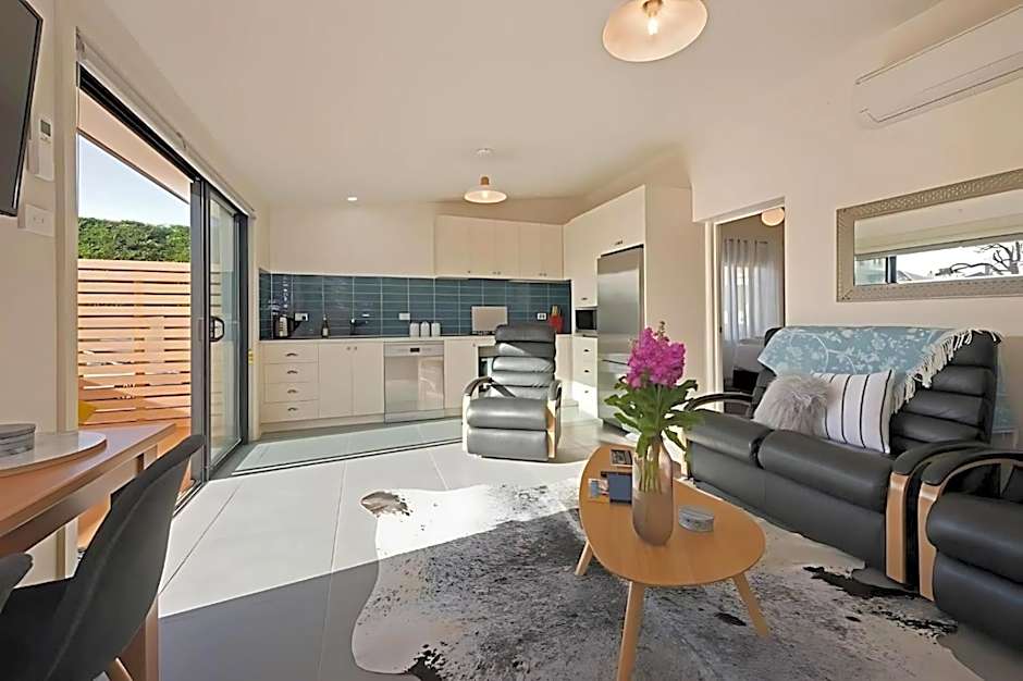 The Little Lollyshop Apartment in Battery Point