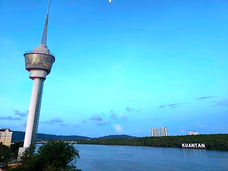 Riverbank Hotel by MRVJ BUSINESS