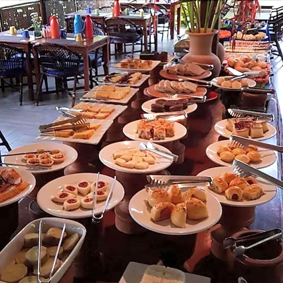 Pousada Praia das Ondas - Pe  na areia