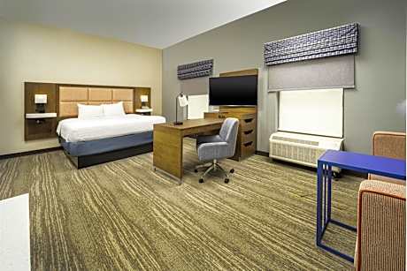 King Studio Suite with Sofa Bed - Hearing Access/Non-Smoking