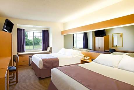 Queen Room with Two Queen Beds - Non-Smoking