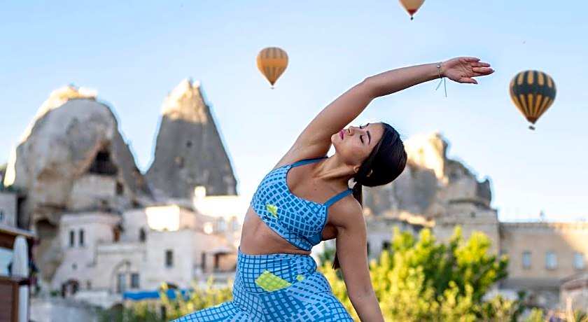 Nomads Cave Hotel & Rooftop