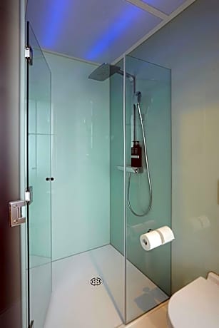King Room - Accessible