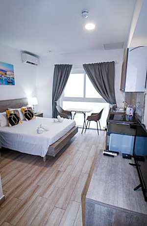 Napoli Suites Studios Aparthotel