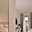 Hotel SiX