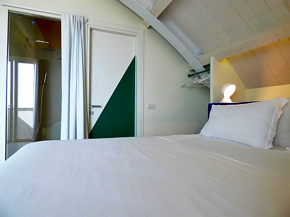 Hotel Trevi