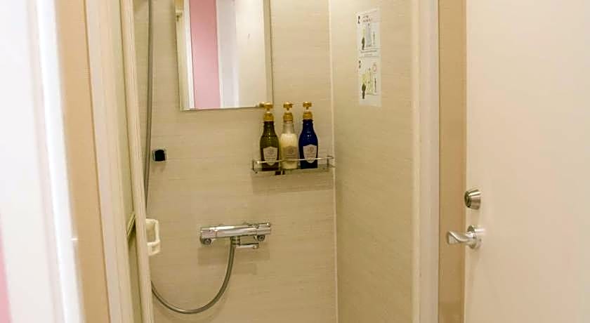 Akihabara Bay Hotel (Female Only)
