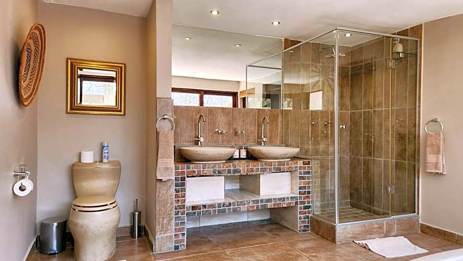 Morokolo Safari Lodge Self-catering