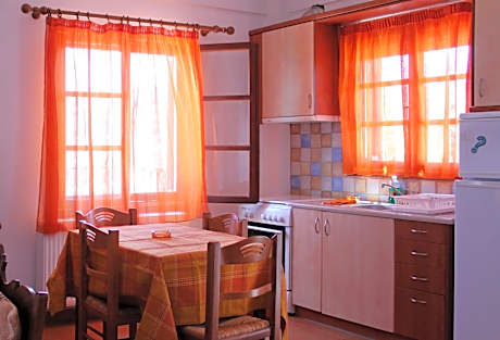 Maisonette -Split Level (4 adults)