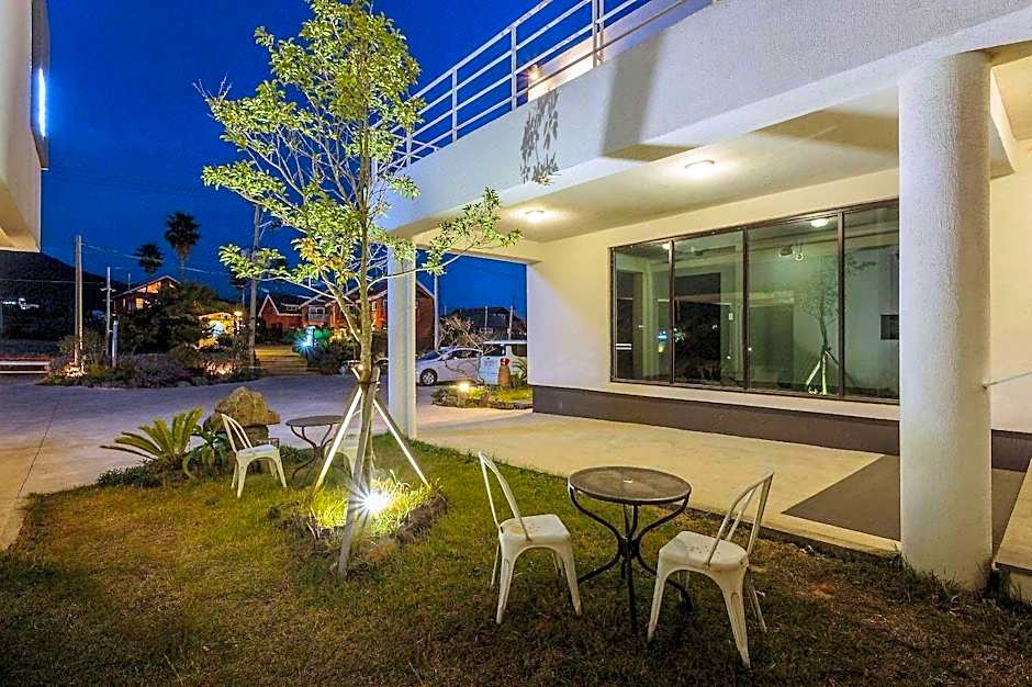 Lareem Boutique Hotel