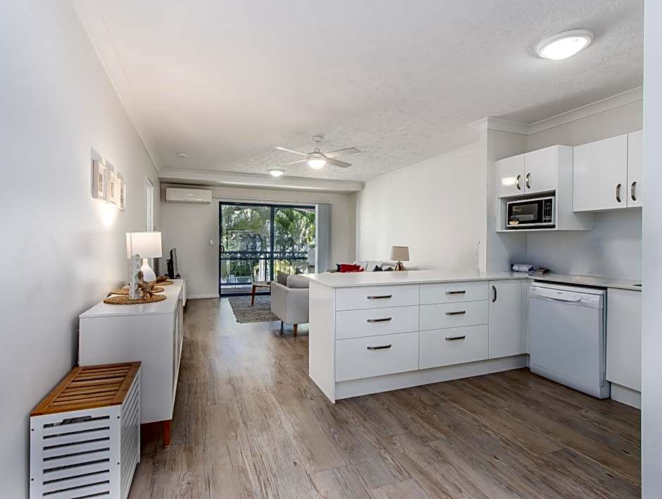 Bella Mare Coolangatta Beachside Apartments