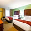 Comfort Inn & Suites Dayton