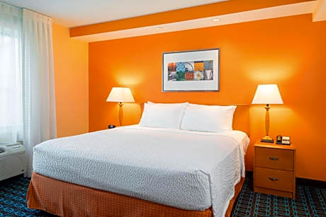 One-Bedroom King Suite with Sofa Bed