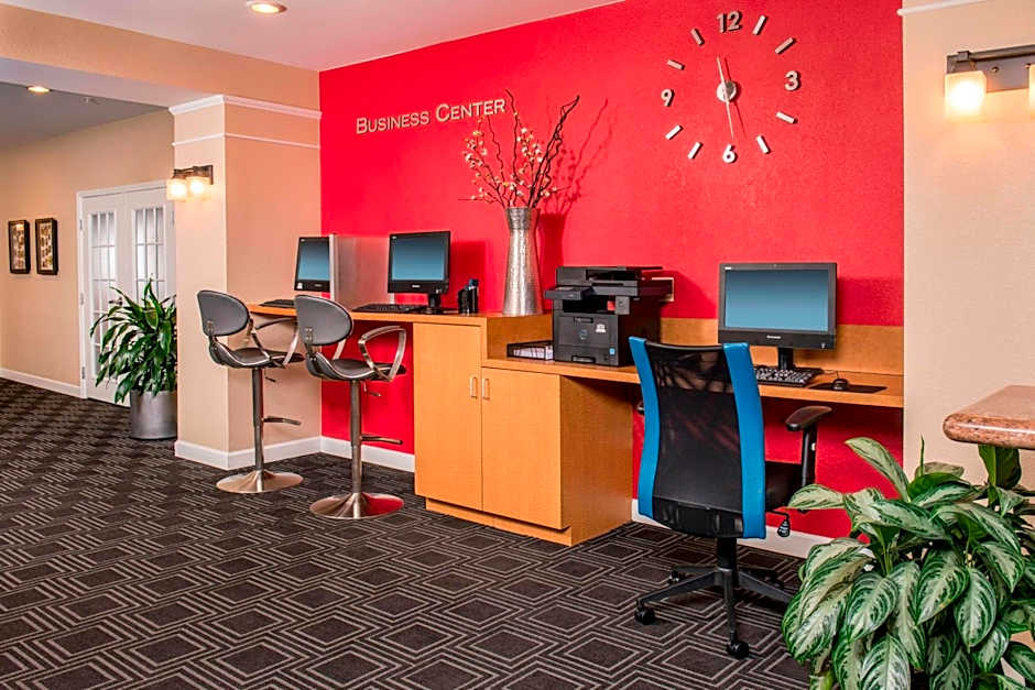 TownePlace Suites by Marriott Clinton at Joint Base Andrews