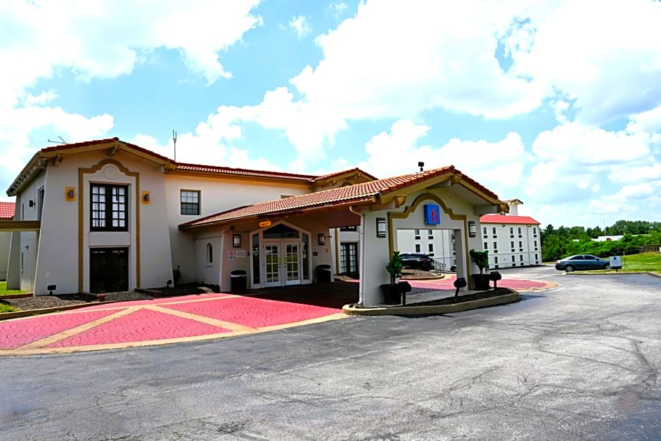 Motel 6 Hazelwood