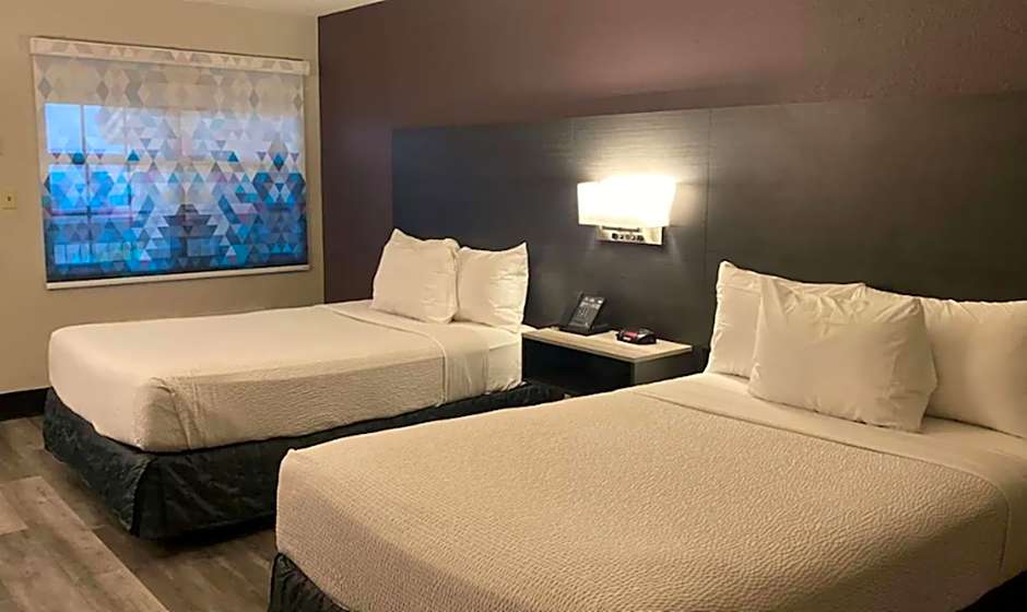 La Quinta Inn & Suites by Wyndham Bakersfield South