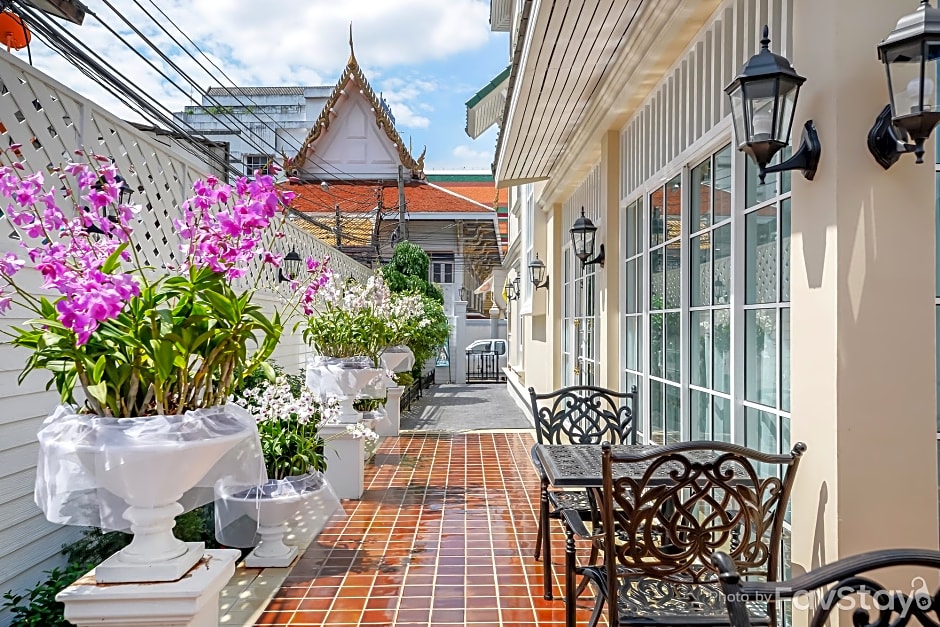 The Orchid House 153