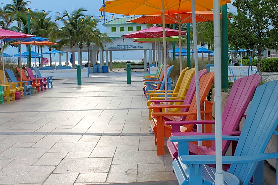 4145 By The Sea Inn & Suites