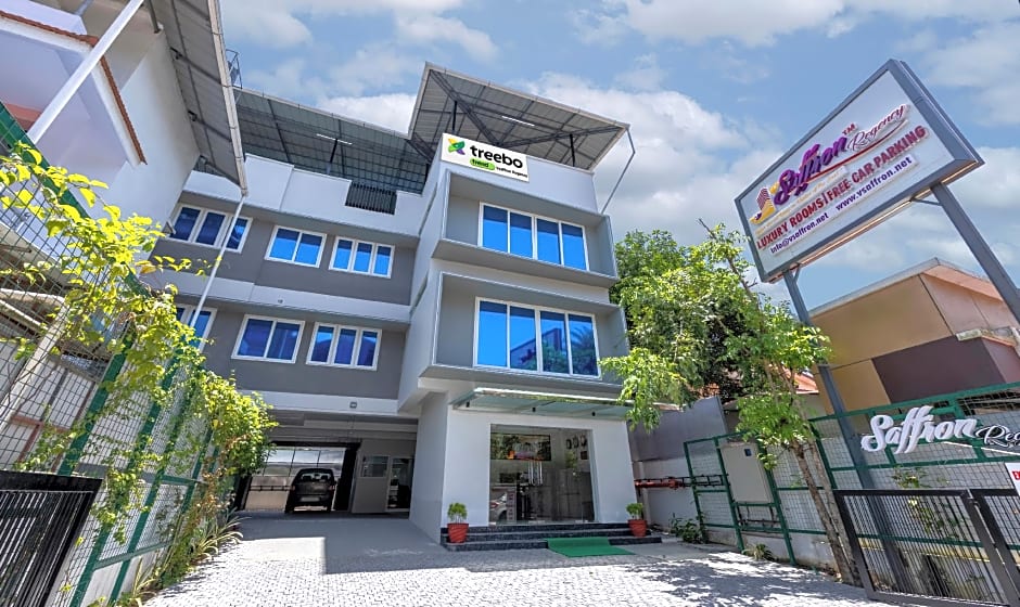 Treebo Trend vSaffron Regency 2.2 KM From Alleppey Backwaters