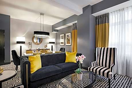 1 Bedroom Executive Suite, 1 King